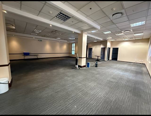 288M² OFFICE TO LET IN ROSEBANK